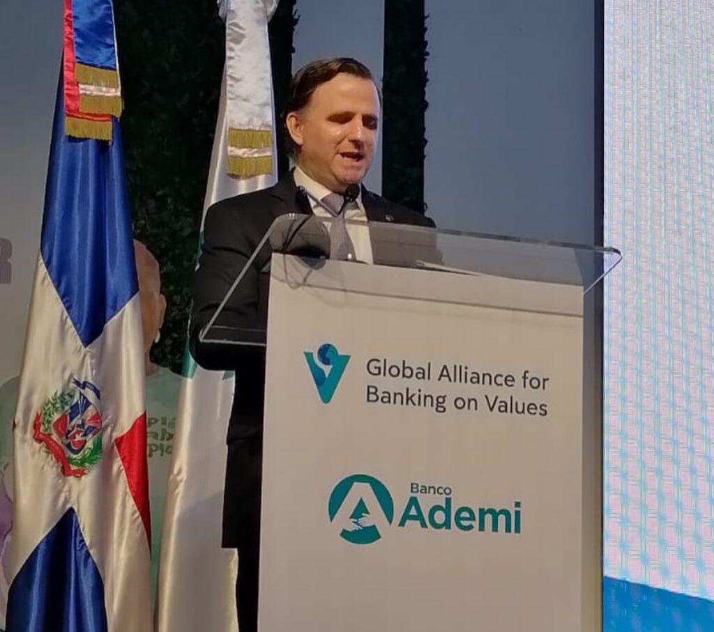 Felicitamos al Banco Múltiple Ademi por la realización en la República Dominicana de la 18.ª Reunión Anual de la Global Alliance for Banking on Values